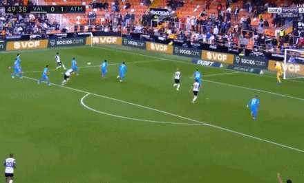 1636305598197065165.gif